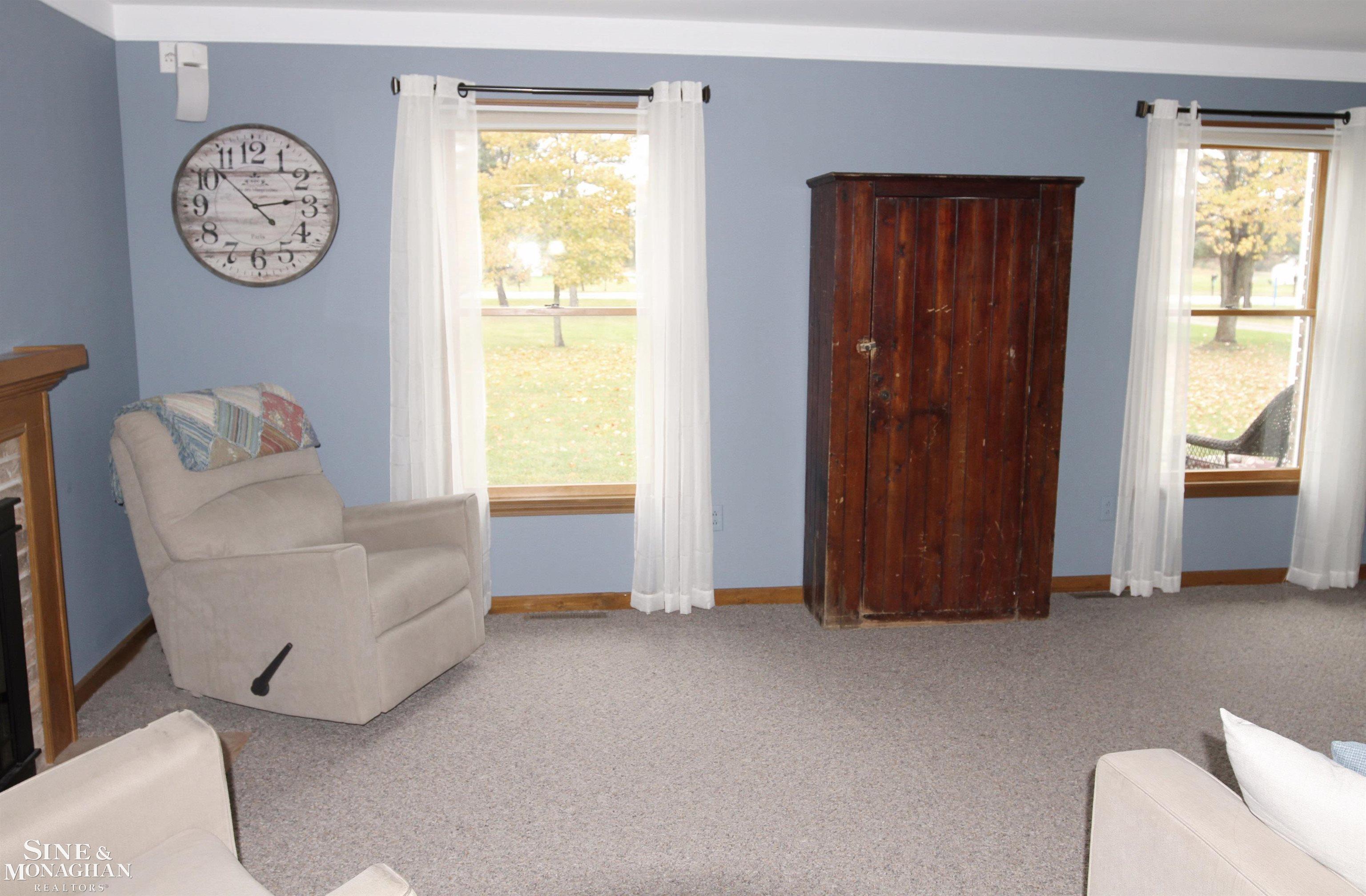 6969 Marsh Road Marine City, MI 48039 - Photo 17 of 34 Living Room 2