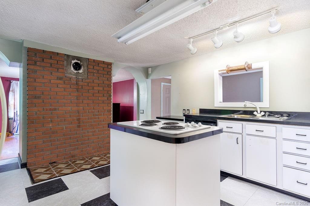 700 Emma Road Asheville, NC 28806 - Photo 14 of 31 Gallery Image 14
