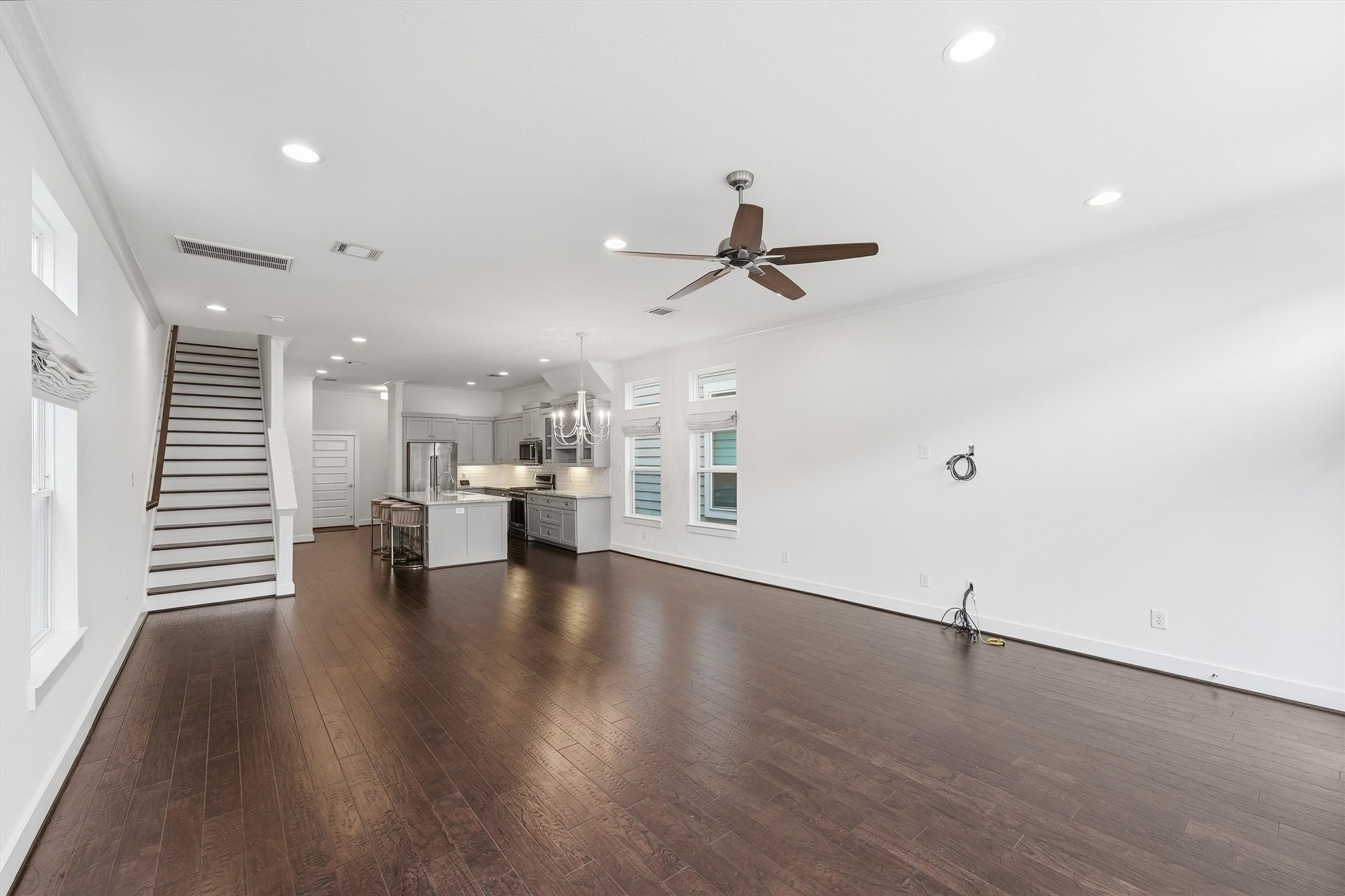5326 Darling Street Houston, TX 77007 - Photo 12 of 31 Gallery Image 12