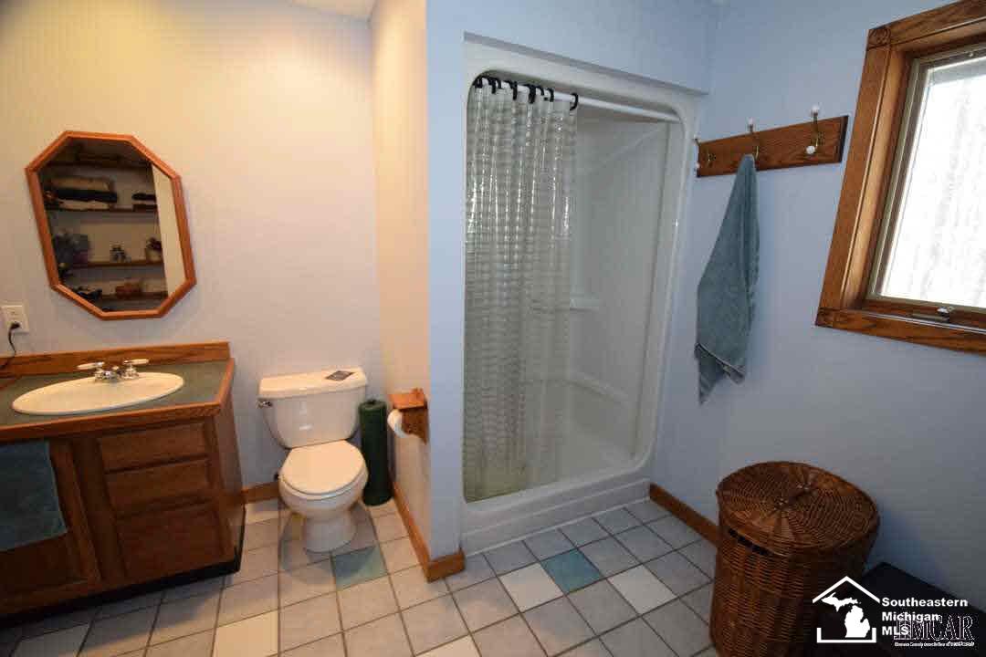 2344 Wells Road Dundee, MI 48131 - Photo 21 of 30 21277803-20.JPG
