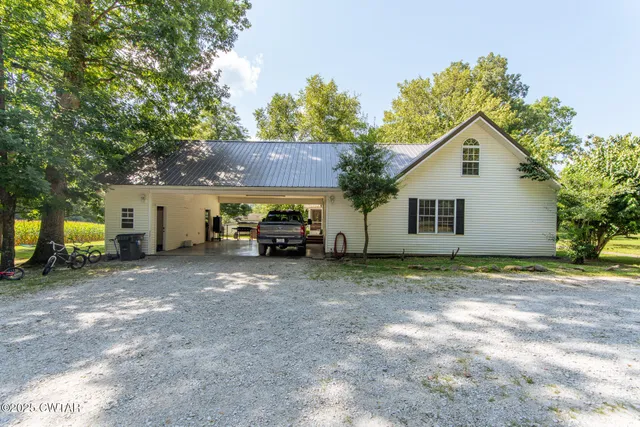 a house view with a outdoor space