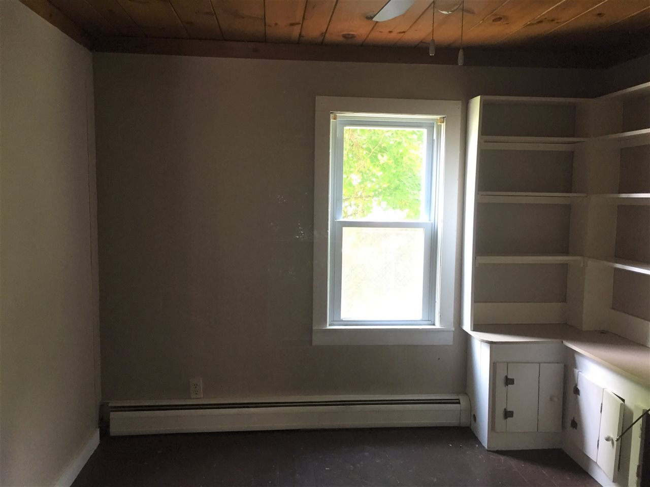 52 Brock Street Rochester, NH 03867 - Photo 11 of 29