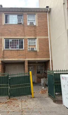 $1,100,000 | 410 East 141st Street | Mott Haven