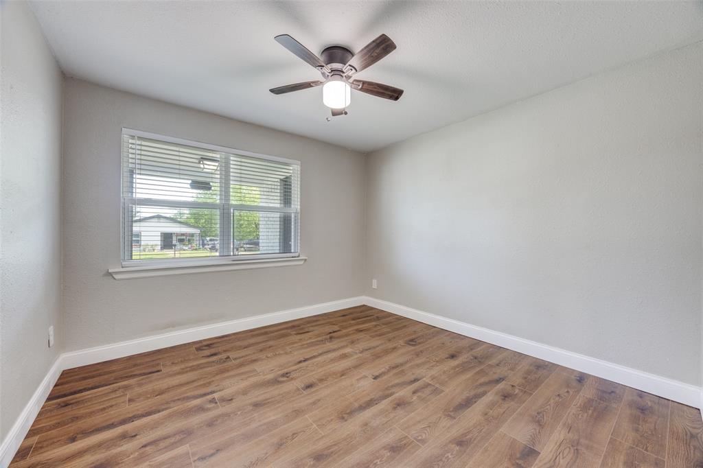 100 West Hull Street Denison, TX 75021 - Photo 14 of 35
