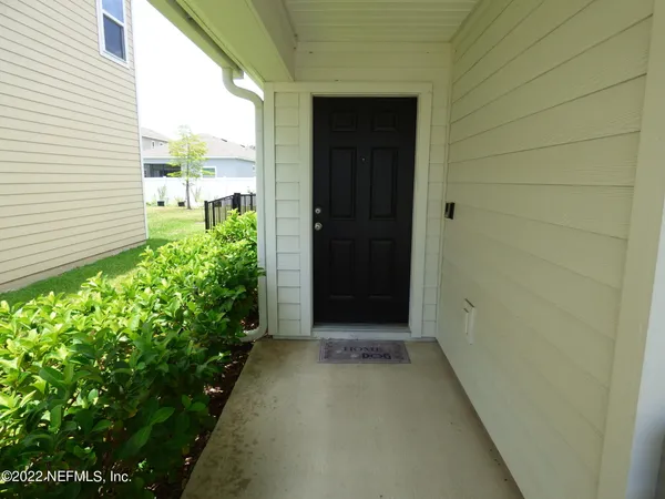 a view of a pathway of a house