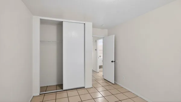 $1,995 | 7395 West San Miguel Avenue, Glendale, AZ 85303
