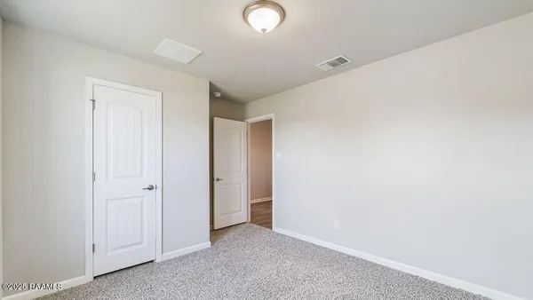 $274,500 | 330 White Pine Drive, Lafayette, LA 70501