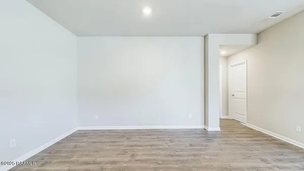 $274,500 | 330 White Pine Drive, Lafayette, LA 70501