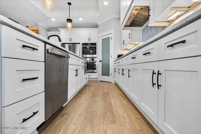 $2,995,000 | 29 Grand Vw Drive, Ocean Isle Beach, NC 28469