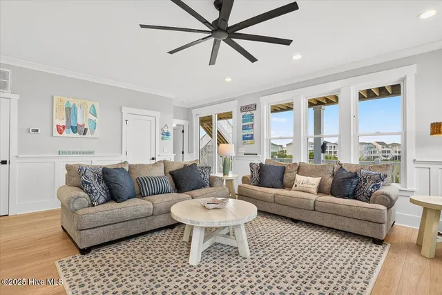 $2,995,000 | 29 Grand Vw Drive, Ocean Isle Beach, NC 28469