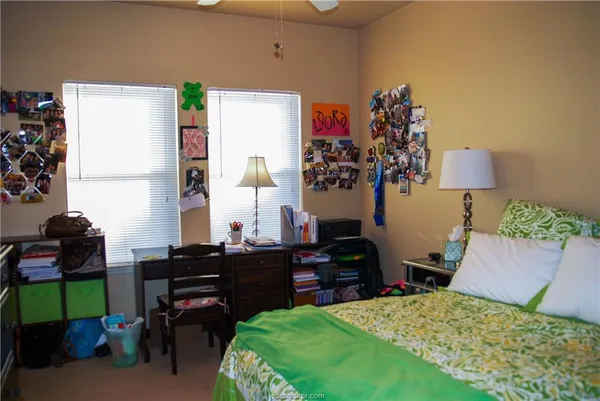 $1,700 | 1345 Canyon Creek Circle, College Station, TX 77840