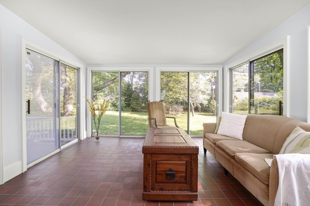 29 Oakhurst Road Scituate, MA 02066 - Photo 12 of 27 Gallery Image 12