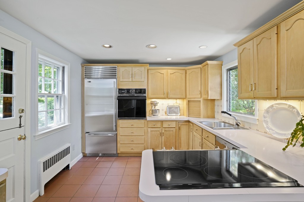 29 Oakhurst Road Scituate, MA 02066 - Photo 14 of 27 Gallery Image 14