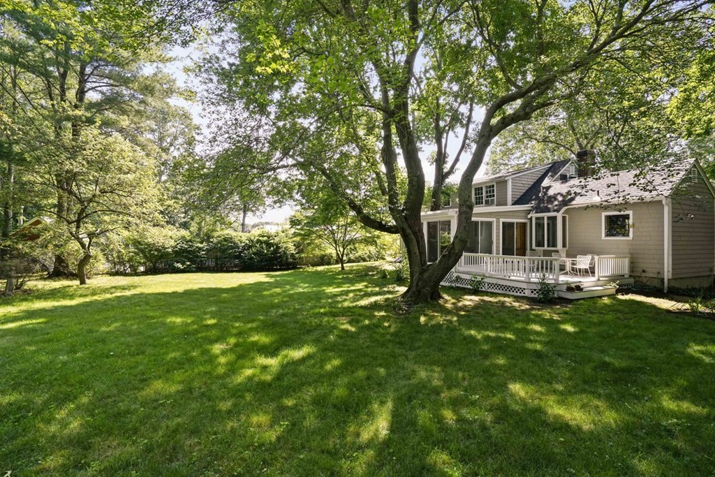 29 Oakhurst Road Scituate, MA 02066 - Photo 3 of 27 Gallery Image 3