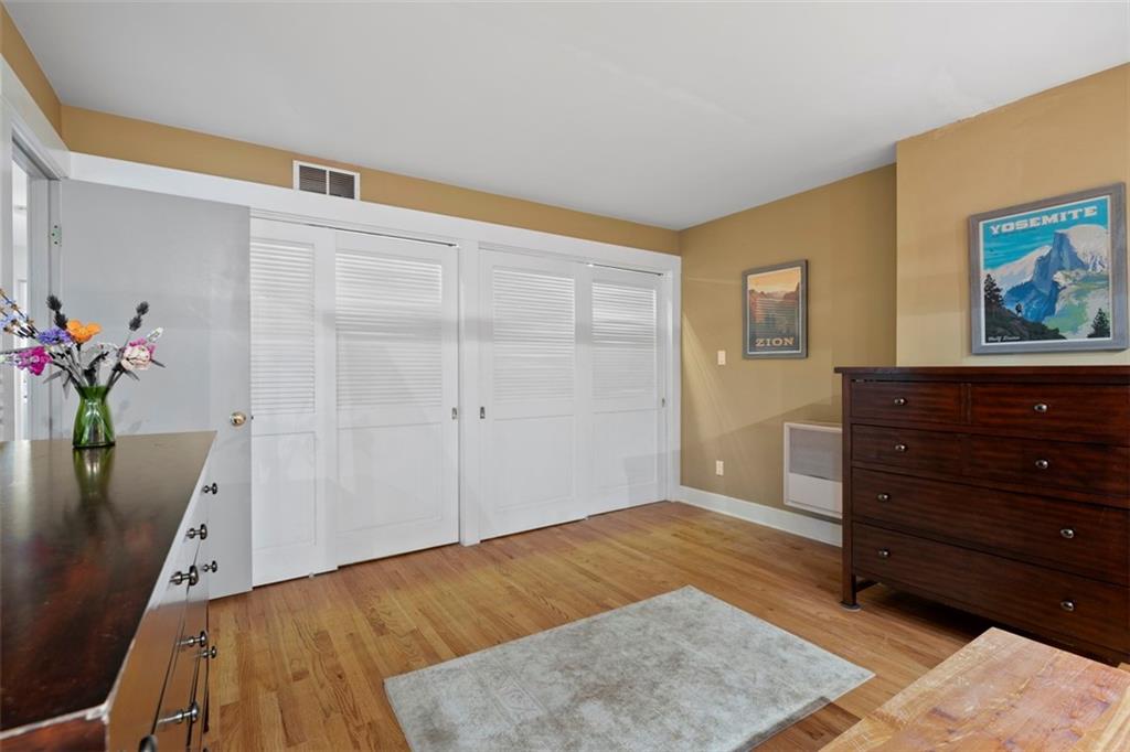 36 Warriors Road Green Tree, PA 15220 - Photo 16 of 40 1st floor