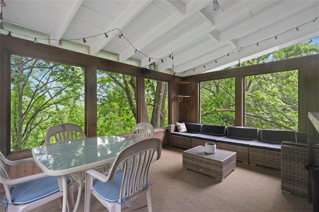 36 Warriors Road Green Tree, PA 15220 - Photo 34 of 40 Gallery Image 34