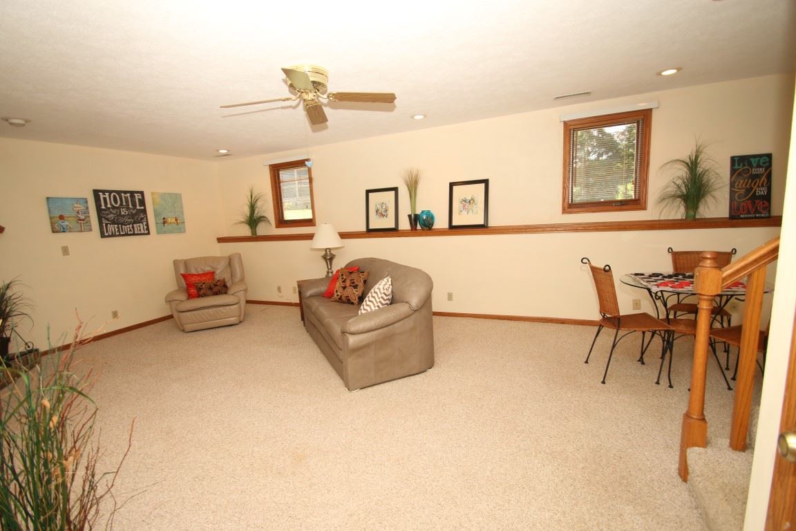 7520 Moss Canyon Road Cherry Valley, IL 61016 - Photo 12 of 25 Gallery Image 12