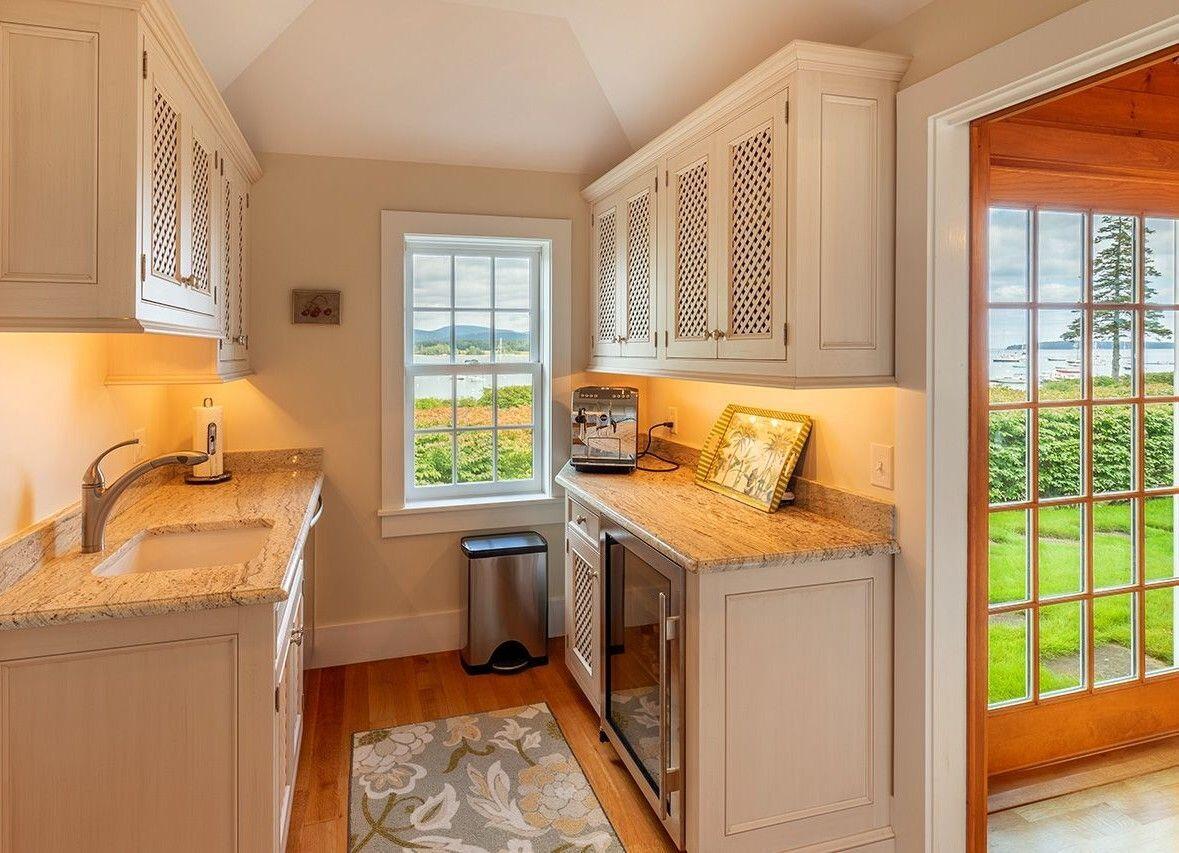 24 Shore Road Southwest Harbor, ME 04679 - Photo 10 of 31