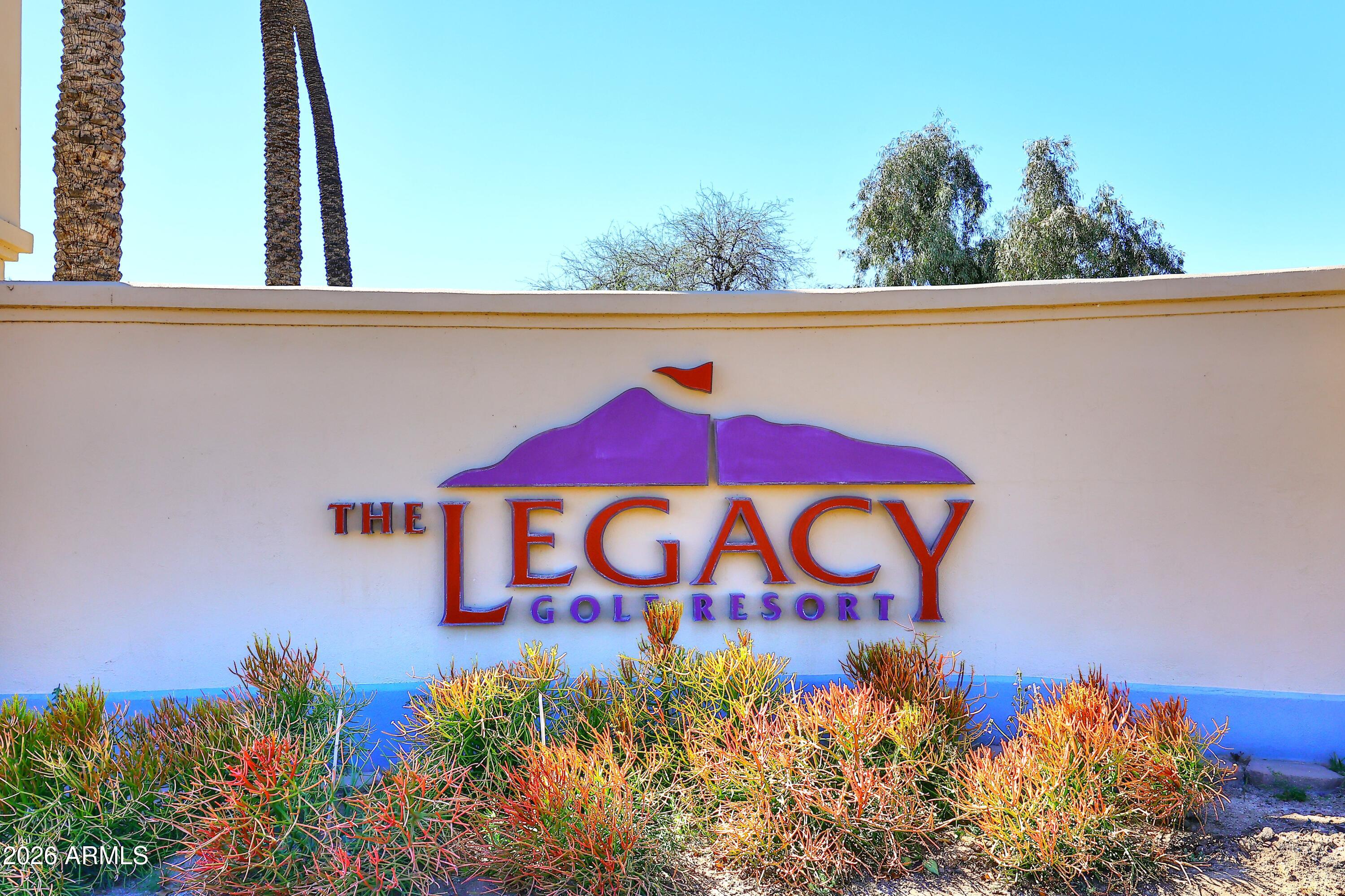 2635 East Darrel Road Phoenix, AZ 85042 - Photo 3 of 27 a sign that is on the wall of a building