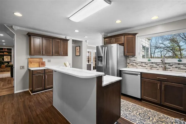 $650,000 | 1022 Julianna Drive, Ballwin, MO 63011