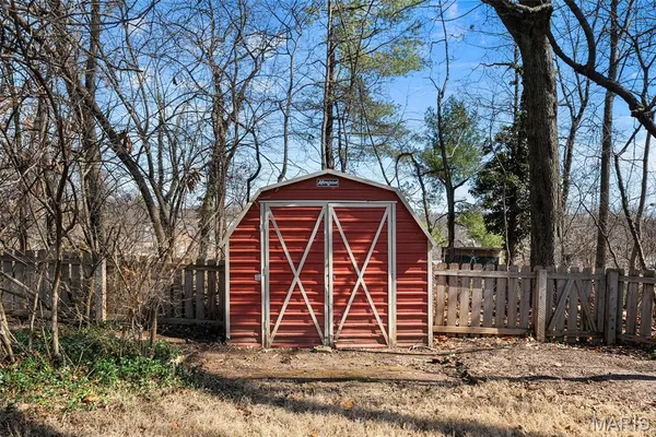 $650,000 | 1022 Julianna Drive, Ballwin, MO 63011