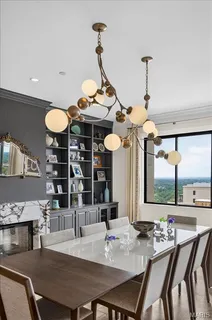 $749,000 | 816 South Hanley Road, Unit 15B, Clayton, MO 63105