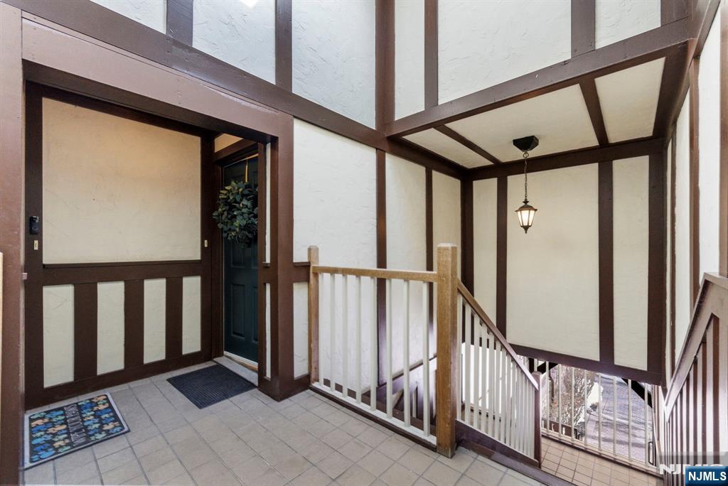 2309 Hemingway Lane, Unit 2309 Mahwah, NJ 07430 - Photo 21 of 28 a view of an entryway with staircase