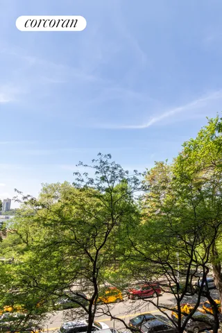 $799,000 | 11 Riverside Drive, Unit 4KW | Upper West Side