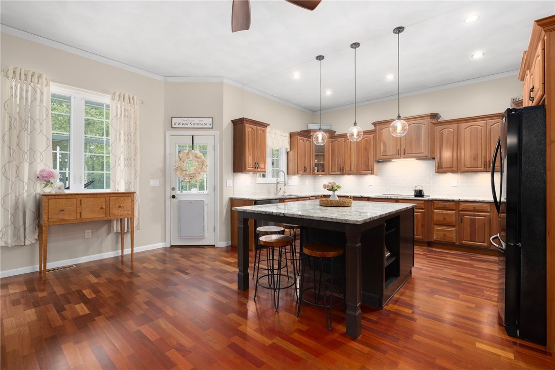 46 Peck Hill Road Scituate, RI 02857 - Photo 6 of 47