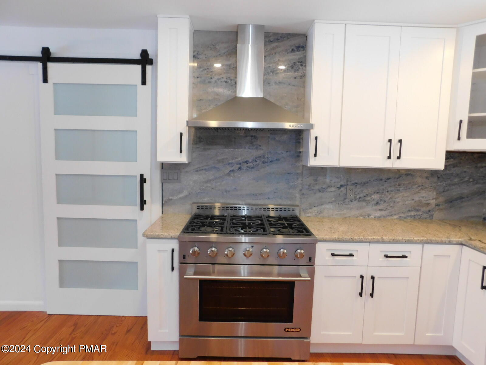 418 Neyhart Road Stroudsburg, PA 18360 - Photo 13 of 38 Kitchen 9