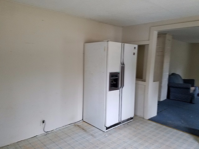 5281 Goodar Road South Branch, MI 48761 - Photo 5 of 9 1829902-4.JPG