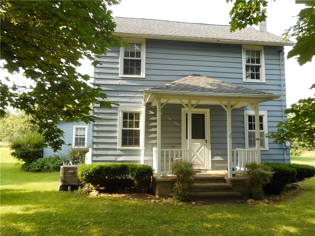 5776 Collett Road Farmington, NY 14425 - Photo 1 of 1 Main exterior front.