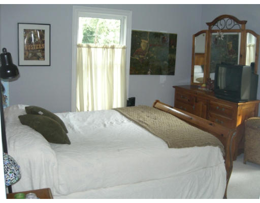 11 Chester Street Newton, MA 02461 - Photo 16 of 19