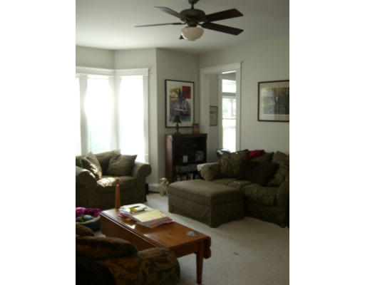 11 Chester Street Newton, MA 02461 - Photo 10 of 19