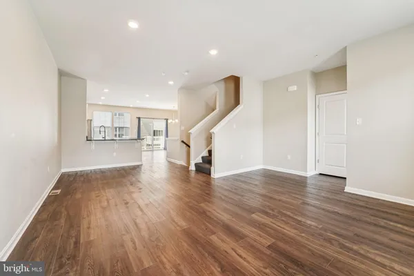 $585,000 | 2070 Hinshaw Drive, Odenton, MD 21113