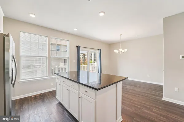 $585,000 | 2070 Hinshaw Drive, Odenton, MD 21113