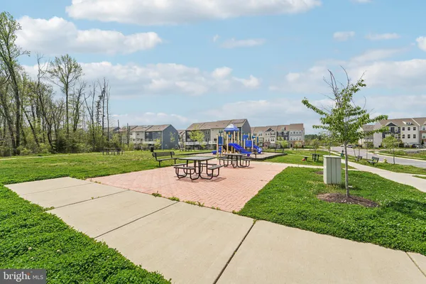 $585,000 | 2070 Hinshaw Drive, Odenton, MD 21113