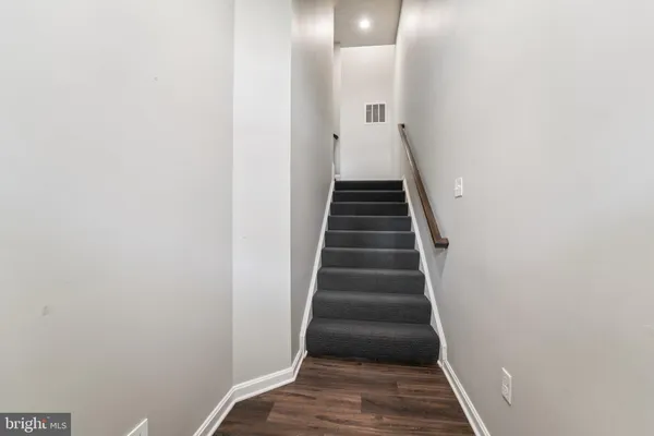 $585,000 | 2070 Hinshaw Drive, Odenton, MD 21113