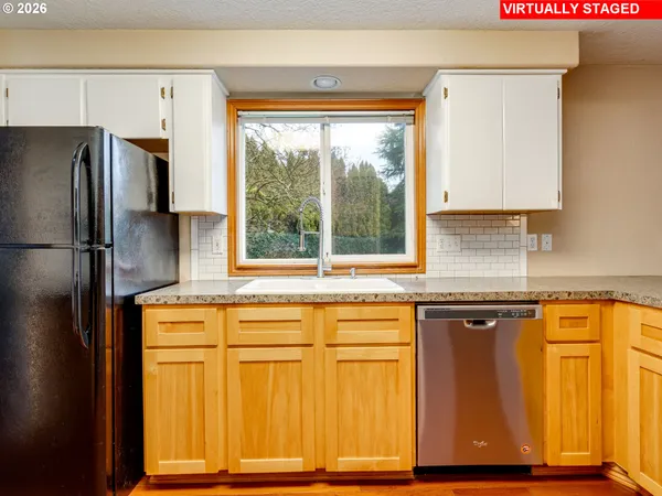 $519,000 | 1250 South Cedar Loop, Canby, OR 97013
