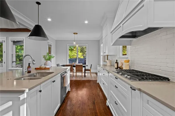 $1,650,000 | 1754 Georgian Terrace, Atlanta, GA 30341