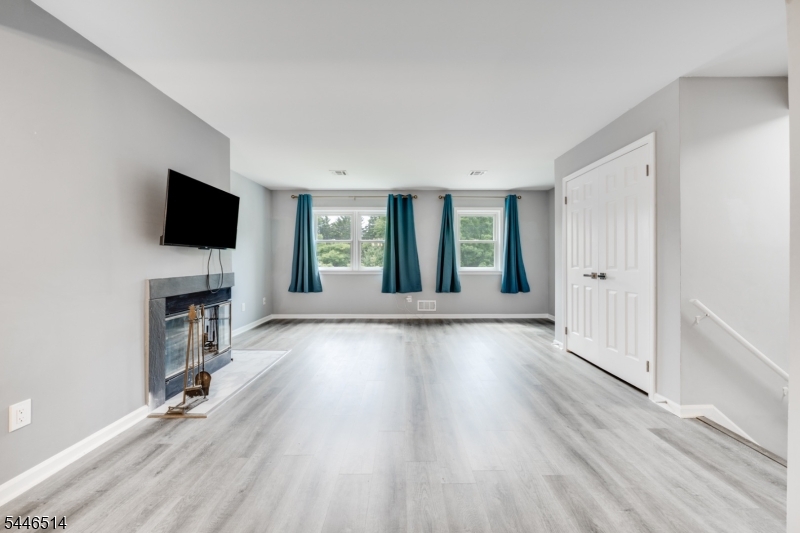 40 Loantaka Way, Unit F Madison, NJ 07940 - Photo 5 of 22