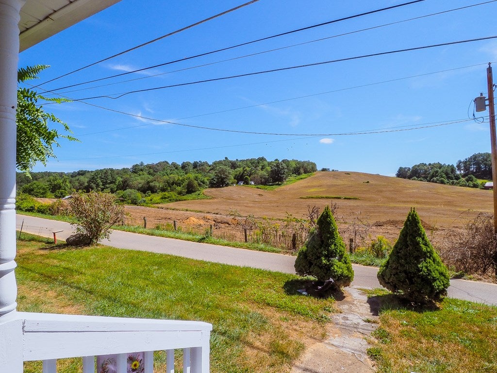 788 Eagle Bottom Road Fries, VA 24330 - Photo 28 of 30 Gallery Image 28