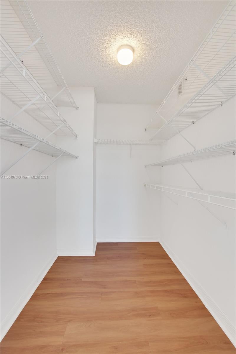 1111 Brickell Bay Drive, Unit 1102 Miami, FL 33131 - Photo 31 of 72 a view of empty room
