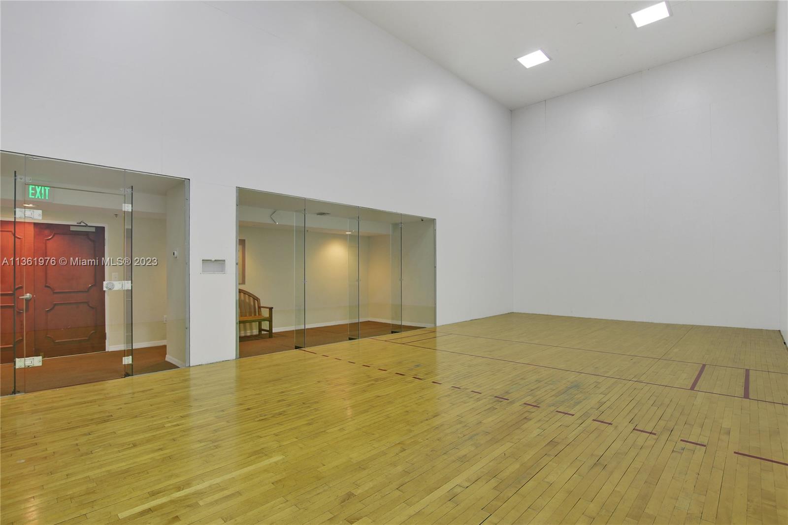 1111 Brickell Bay Drive, Unit 1102 Miami, FL 33131 - Photo 70 of 72