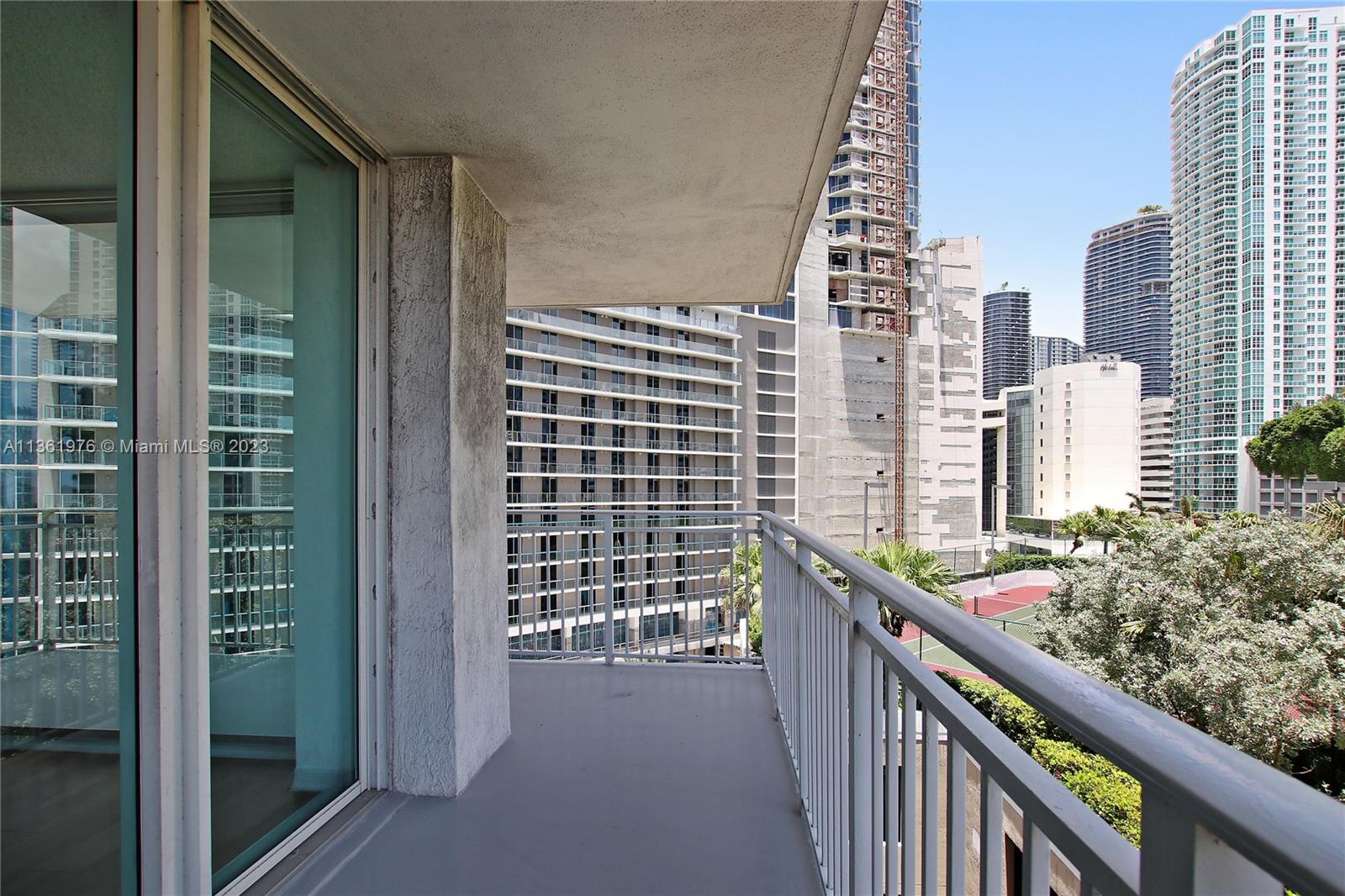 1111 Brickell Bay Drive, Unit 1102 Miami, FL 33131 - Photo 10 of 72