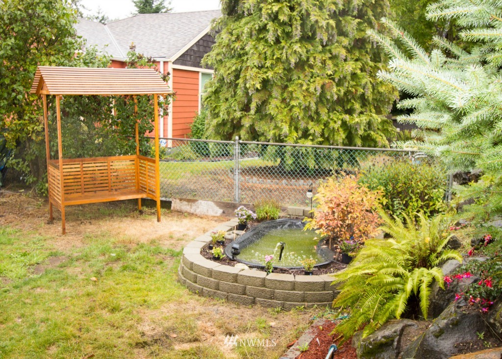 473 Grandey Way Northeast Renton, WA 98056 - Photo 3 of 22