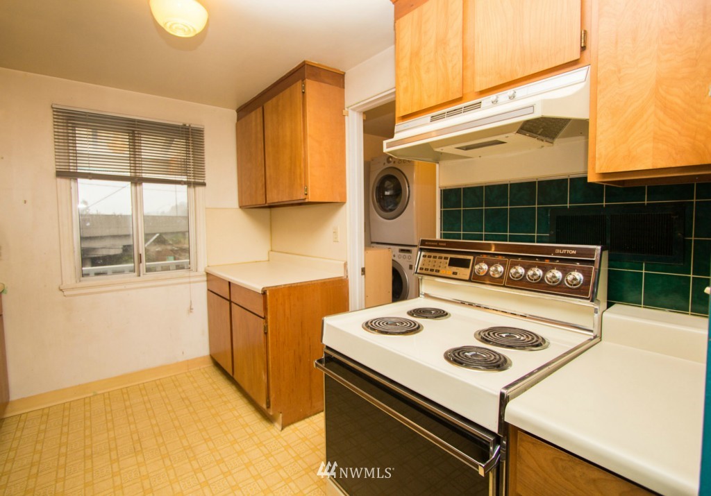 473 Grandey Way Northeast Renton, WA 98056 - Photo 8 of 22