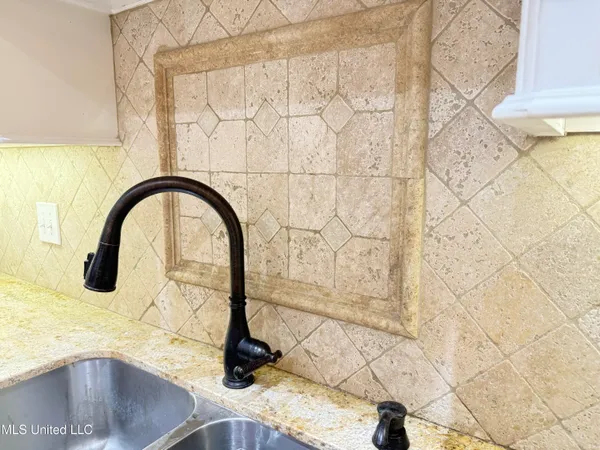 $360,000 | 128 Charlton Drive, Madison, MS 39110