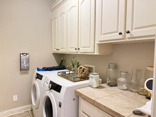 $360,000 | 128 Charlton Drive, Madison, MS 39110