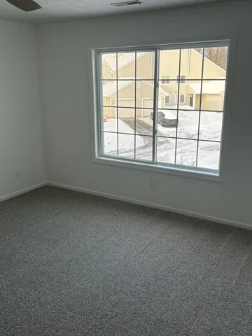 $257,900 | 190 Hunters Lane Northeast, Unit 38, Rockford, MI 49341